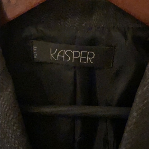 Jacket - Picture 3 of 4